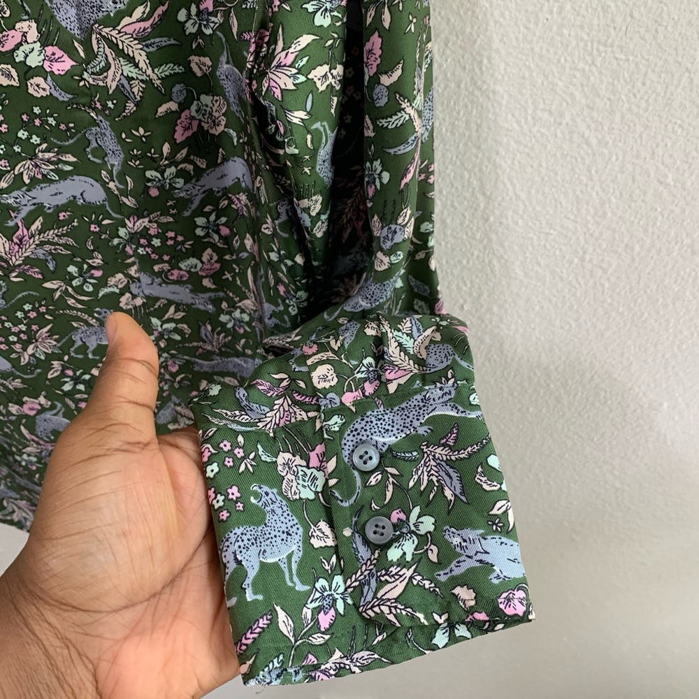 SOLD J.CREW COLLECTION Silk Shirt Jungle Cat Print - Picture 7 of 9